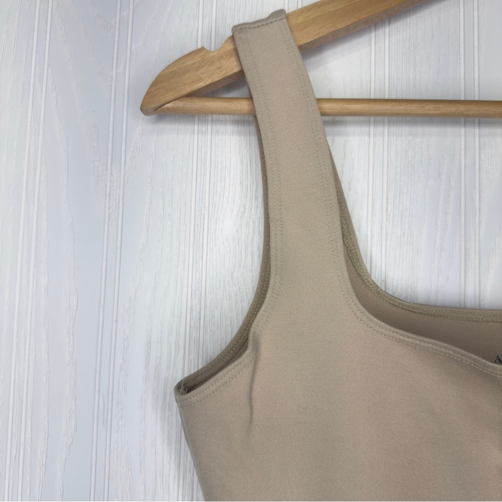 NWT Abercrombie & Fitch nude tank top bodysuit size M - Picture 4 of 8